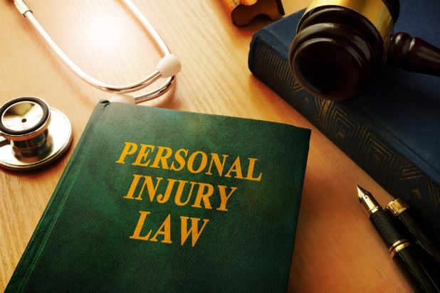 When to Hire a Personal Injury Law Firm