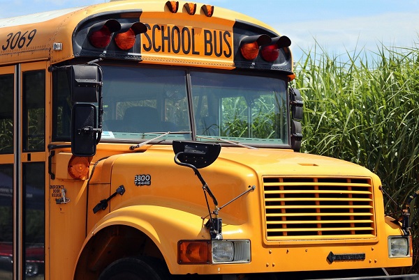 9 Signs You Need to Hire a School Bus Accident Lawyer